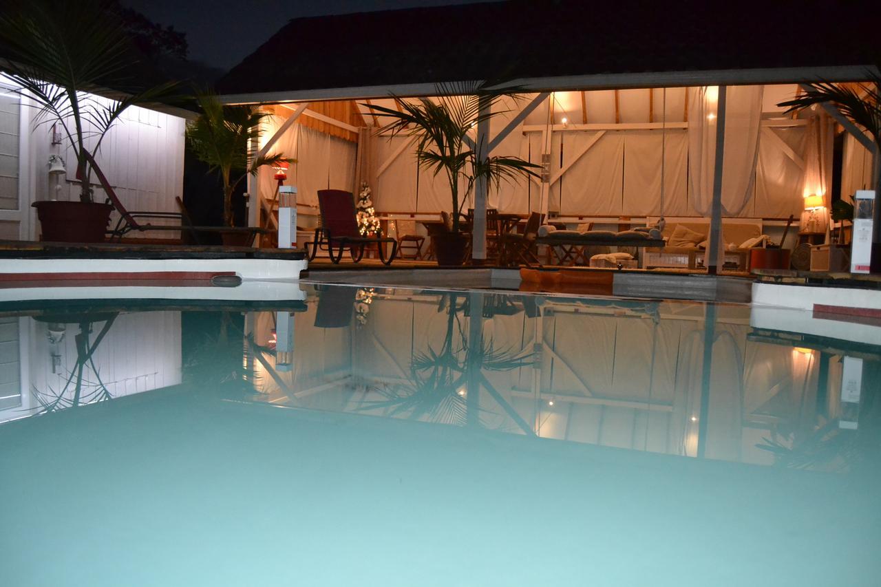 Nathylodge โบกัสทาวน์ ภายนอก รูปภาพ